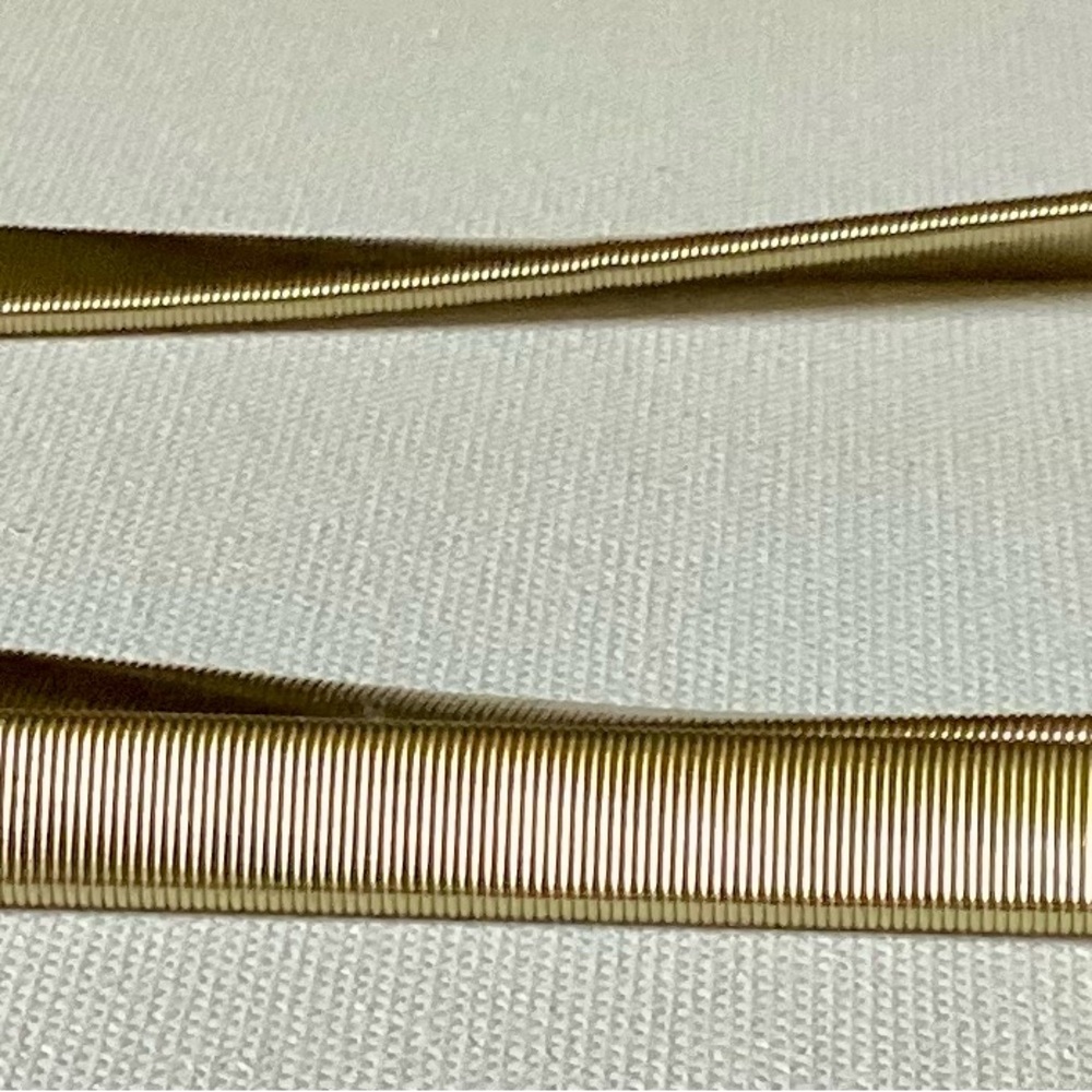 Vintage Gold Snake Style Stretch Belt - Picture 3 of 5